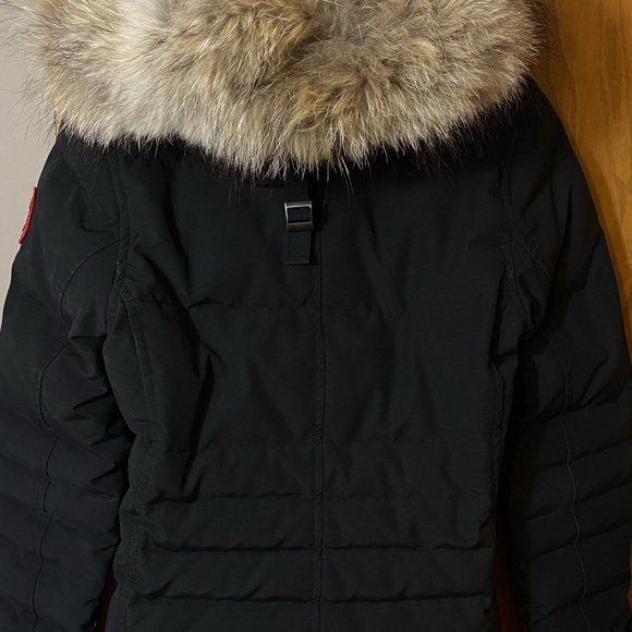 Womens Canada Goode Shelburne Parka. 
Just dry cleaned. - Picture 12 of 16